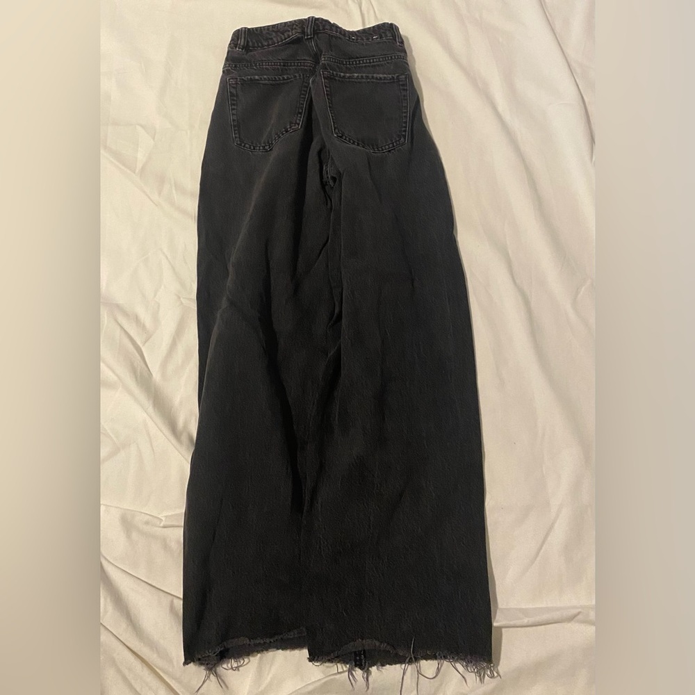 Jeans - Picture 3 of 4